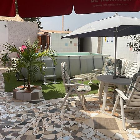 The Compound Bed & Breakfast Bijilo Dış mekan fotoğraf