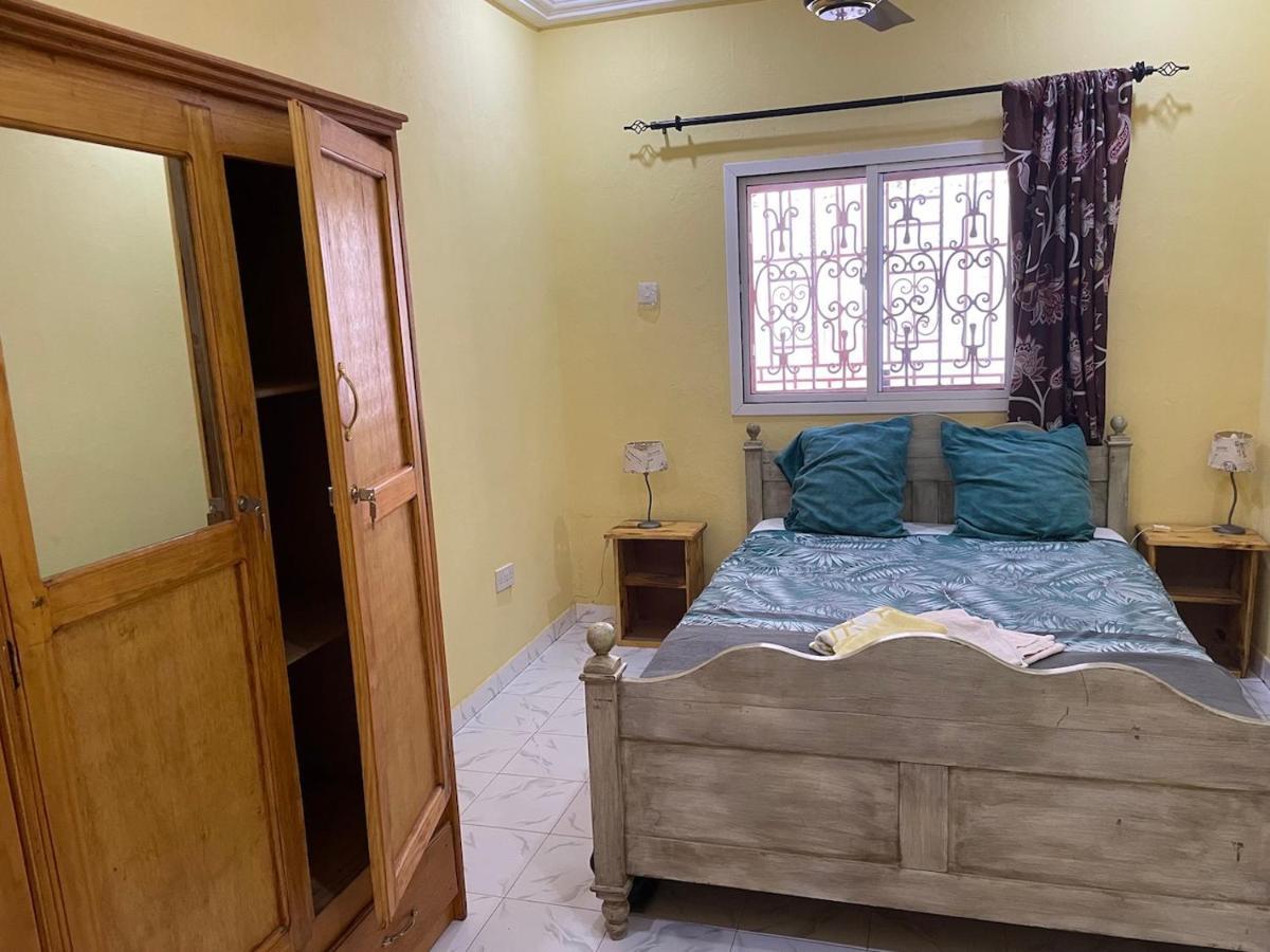 The Compound Bed & Breakfast Bijilo Dış mekan fotoğraf