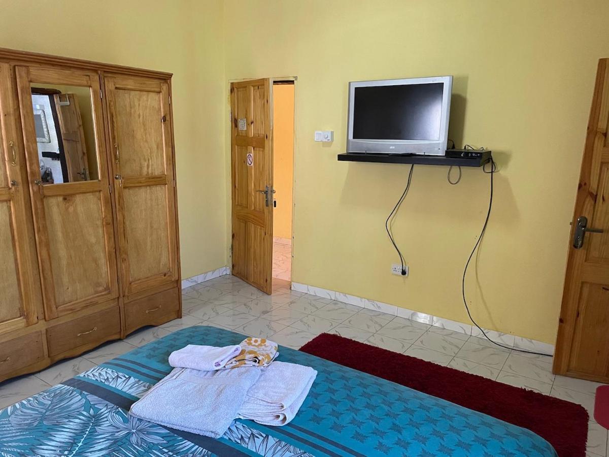 The Compound Bed & Breakfast Bijilo Dış mekan fotoğraf