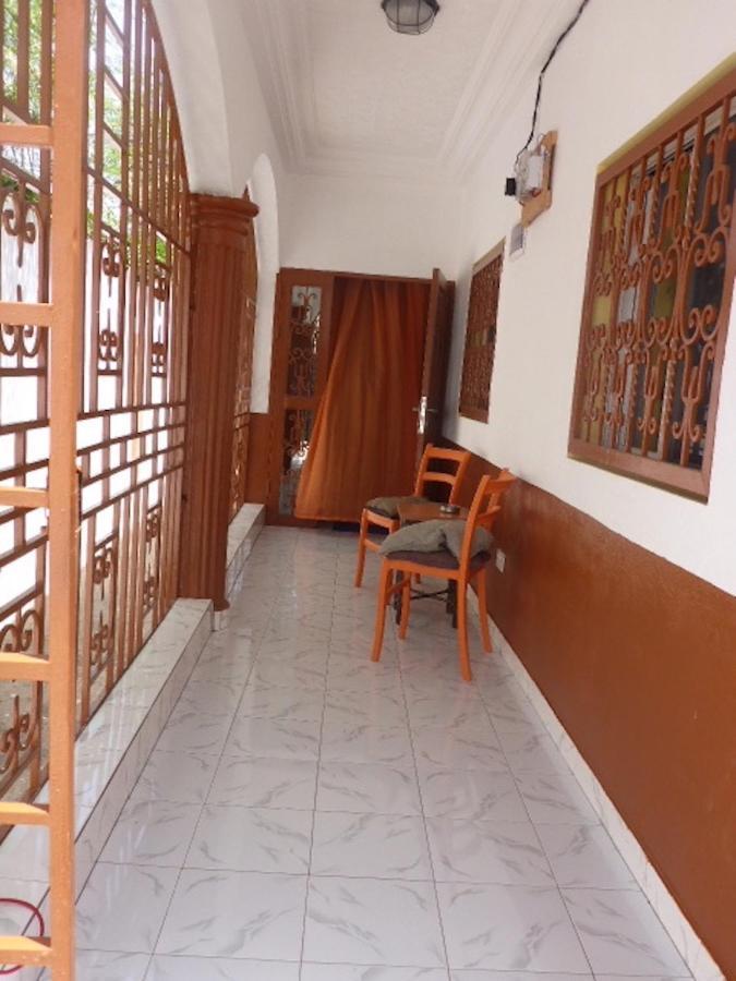 The Compound Bed & Breakfast Bijilo Dış mekan fotoğraf